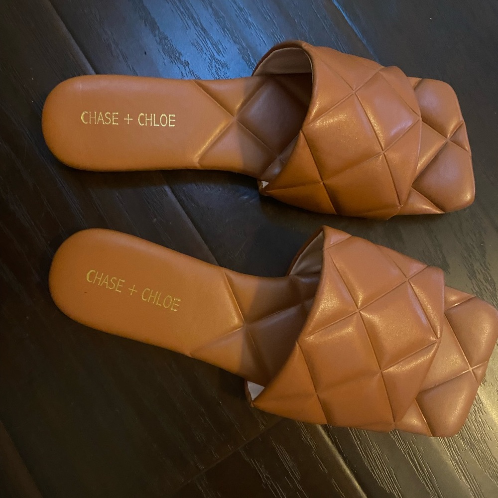 Nib Chase & Chloe Quilted Square Toe Sandle, Tan … - image 5